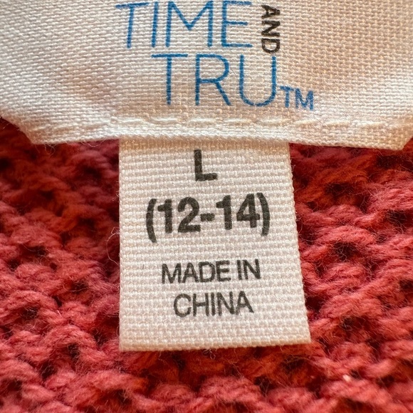 Time and Tru Coral Knit Tunic - Picture 2 of 4
